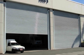 Guia Completo sobre Porta de Enrolar Automática